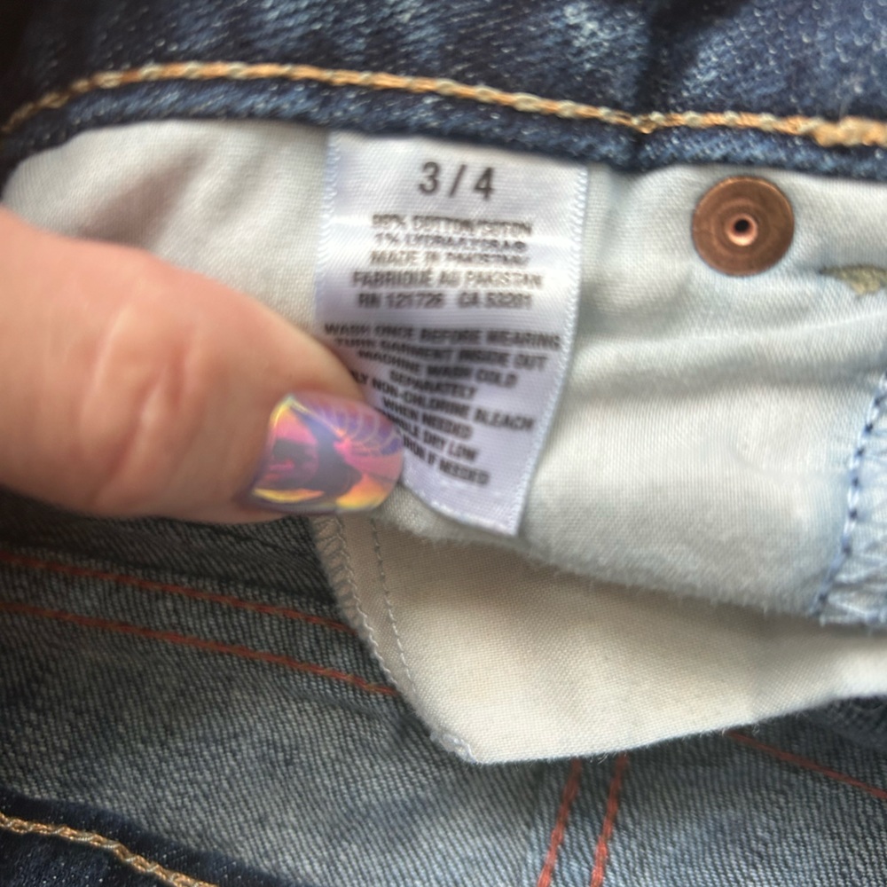 Bundle of two cheeky jean shorts Aeropostale and Abercrombie - Picture 6 of 8